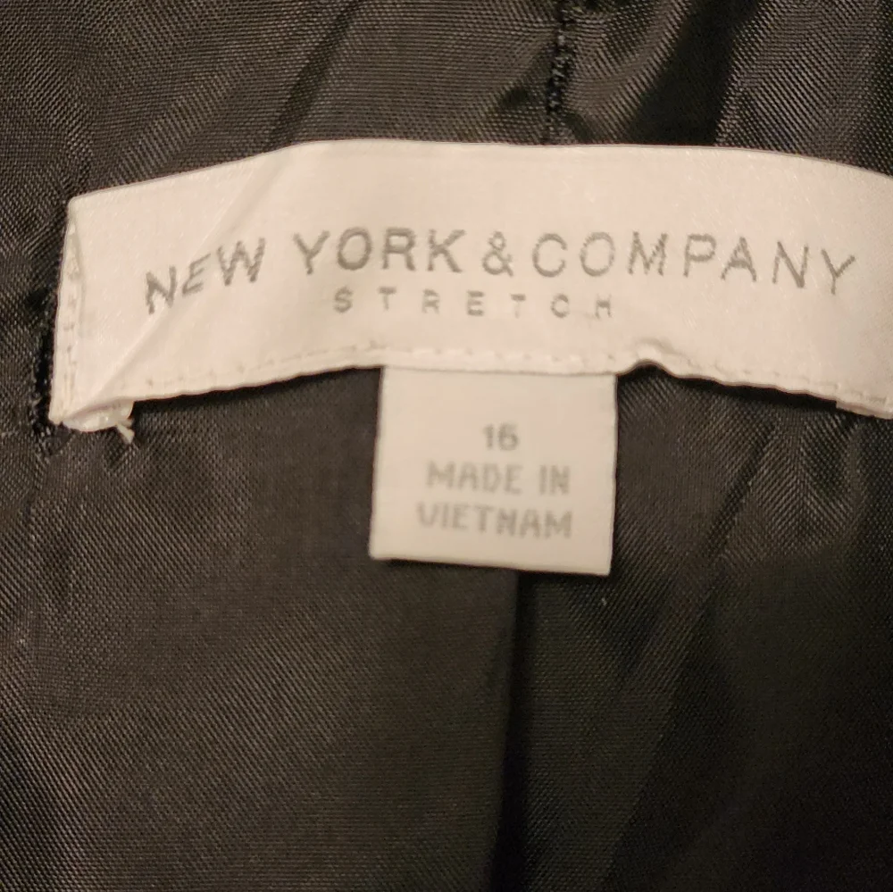 New York & Co Women's Two-piece Suit - Picture 8 of 14